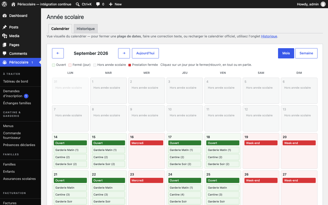 Vue mensuelle du calendrier avec les jours ouverts, les jours fermés, les prestations fermées et les dates hors année scolaire